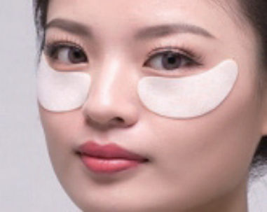 Polymer gel eye mask · crescent shape