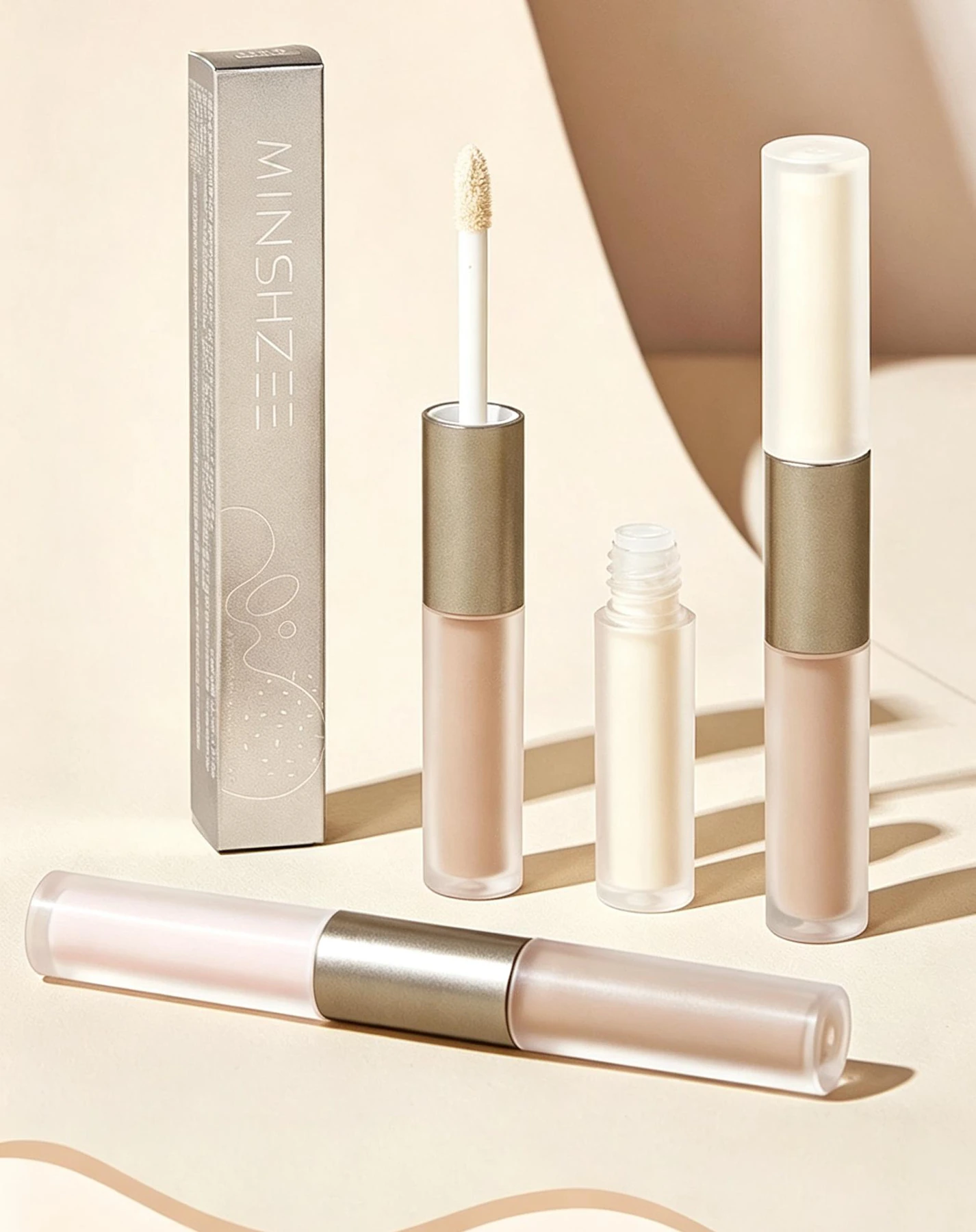 Maquillaje de contorno · Doble punta